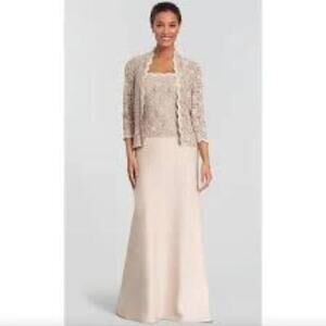 alex evenings scalloped lace dress Style # 1121198 in taupe‎